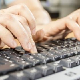 CERTIFICATE IN COMPUTER BASED HINDI TYPING - 40 W.P.M.